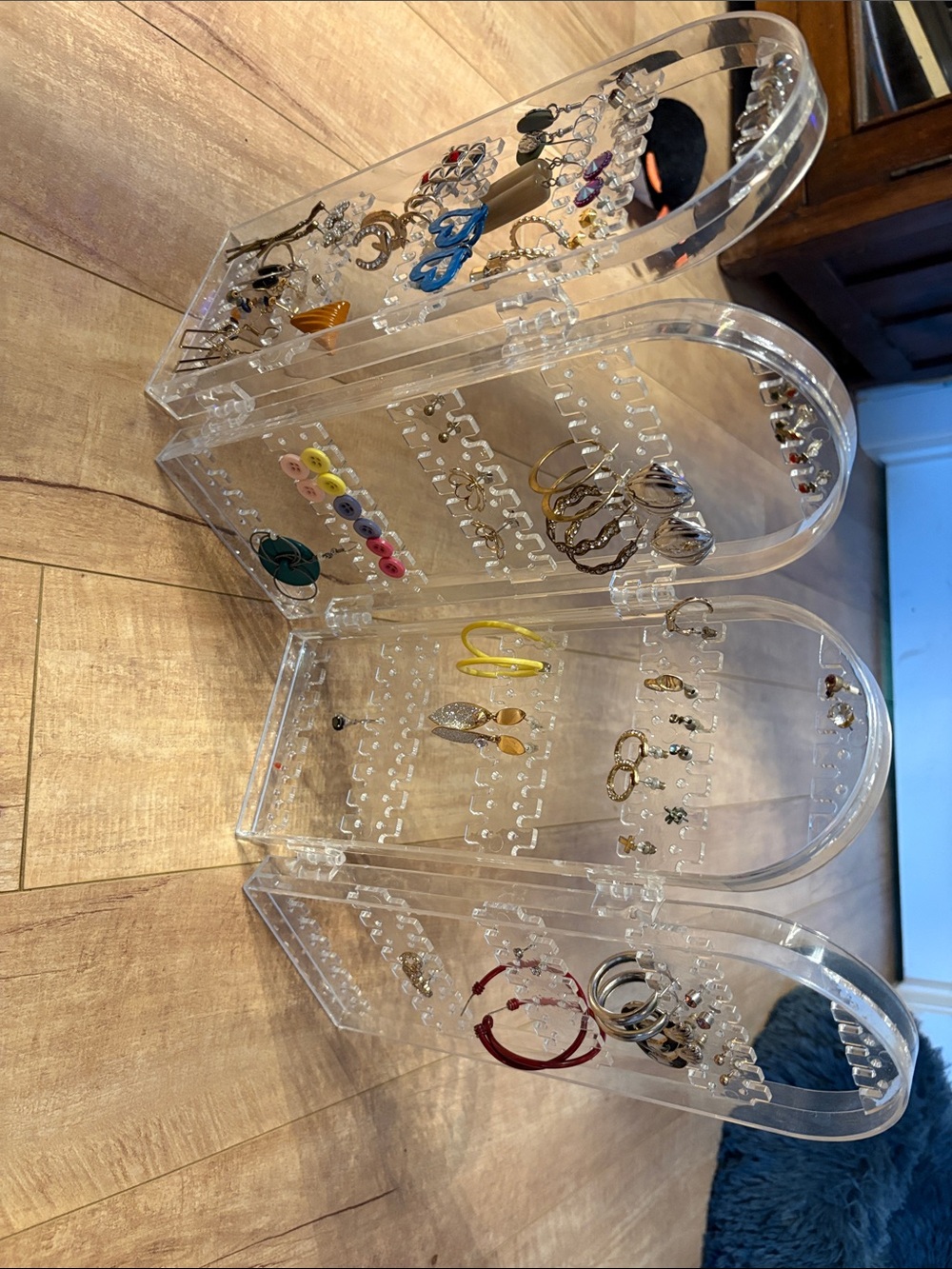 Clear Acrylic Foldable Earring Organizer - Holds Multiple Pairs